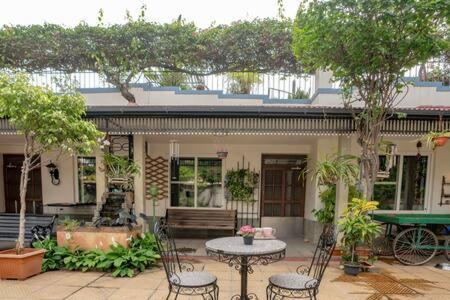 Eden Garden Villa By Jadecaps Nr Mg Road Garden バンガロール エクステリア 写真