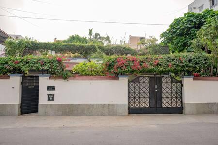 Eden Garden Villa By Jadecaps Nr Mg Road Garden バンガロール エクステリア 写真